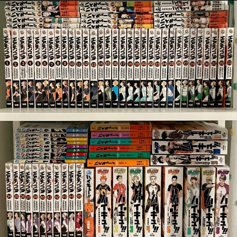 Japanese Manga Collection, Haikyuu Manga Collection, Haikyuu Manga Aesthetic, Haikyuu Room Decor, Manga Collection Shelf, Manga Collection Room, Haikyuu Room, Manga Shelf Ideas, Haikyuu Collection