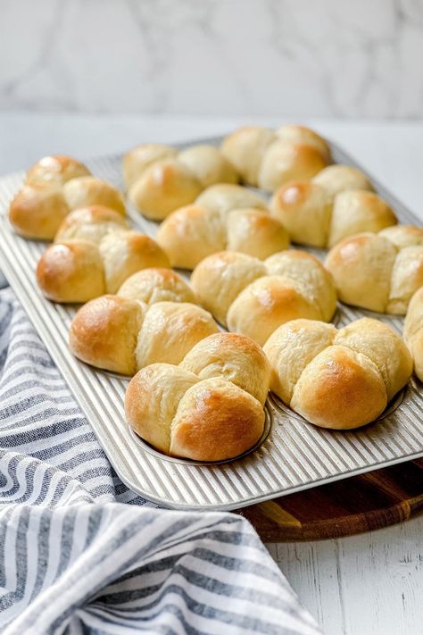 Cloverleaf Dinner Rolls, Cloverleaf Rolls Recipe, Cloverleaf Rolls, Best Dinner Rolls, 31 Daily, Homemade Strawberry Jam, Liquid Eggs, Best Dinner, Homemade Dinner Rolls