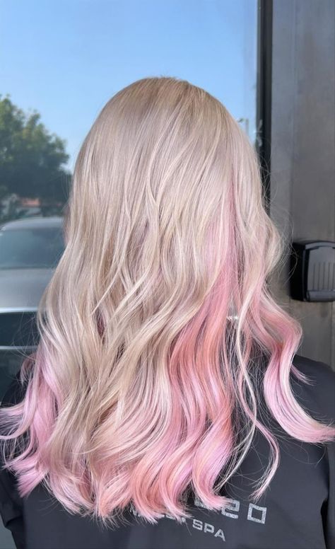 Pink Underneath Hair, Blonde Hair With Pink Highlights, Bright Blonde Hair, Bob Hair Color, Pink Blonde Hair, Pink Hair Dye, Hair Color Underneath, Peekaboo Hair, Peach Hair