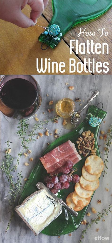 15 DIY Projects to Make a Serving Tray - Pretty Designs Flatten Wine Bottle, Crafts Cheap, Kule Ting, Wine Craft, Wine Bottle Art, Creative Kitchen, Wine Bottle Diy Crafts, Wine Bottle Diy, God Mat