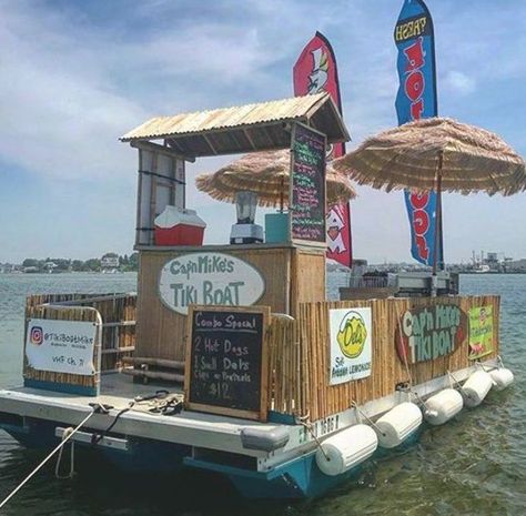 Pontoon Remodel, Floating Tiki Bar, Boat Parade Ideas, Pontoon Boat Party, Tiki Boat, Pontoon Boat Ideas, Pontoon Ideas, Boat Restaurant, Floating Bar