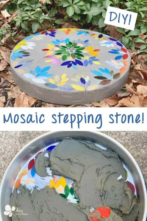 Garden Stepping Stones Diy, Fun Garden Art, Mosaic Stepping Stone, Stepping Stone Molds, Stepping Stones Diy, Mosaic Stepping Stones, Concrete Stepping Stones, Mosaic Art Diy, Mosaic Garden Art