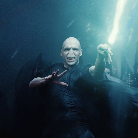 Lord Voldemort Aesthetic, Voldemort Aesthetic, Voldemort And Bellatrix, Harry Potter Wallpaper Phone, Harry Potter Voldemort, Harry Potter Stories, Snape Harry Potter, Snape Harry, Ben 10 Comics