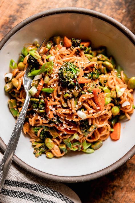 Extra Veggie Vegan Gochujang Noodles Vegan Gochujang, Gochujang Noodles, Gochujang Recipe, Veg Meals, Chopped Vegetables, Vegan Noodles, Potato Pasta, Vegetarian Foods, Meatless Recipes