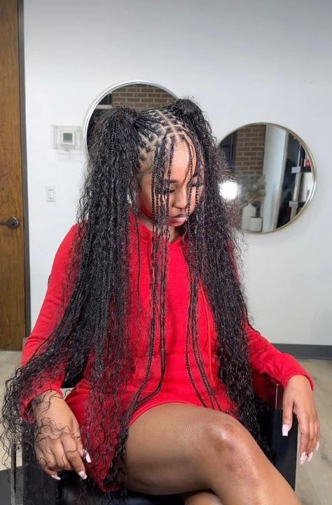 Small Knot Less Boho Braids Hairstyles, Medium Boho Knotless Knee Length, Braids With Human Hair Ends, Small Knotless With Curls At The End, Medium Boho Knotless Braids Human Hair, Knotless With Color, Knotless Braids With Human Hair, Smedium Boho Knotless Knee Length, Small Boho Knotless