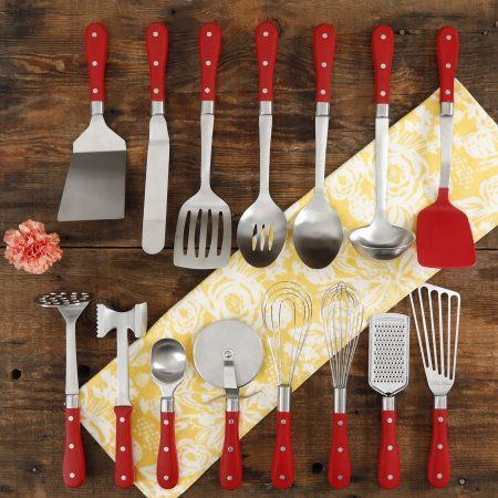 The Pioneer Woman Frontier Collection Red 15-Piece All In One Tool and Gadget Set All In One Kitchen, Extra Kitchen Storage, Pioneer Woman Kitchen, Kitchen Design Diy, Kitchen Colour Schemes, Small Kitchen Decor, Diy Kitchen Decor, First Kitchen, Kitchen Utensil Set