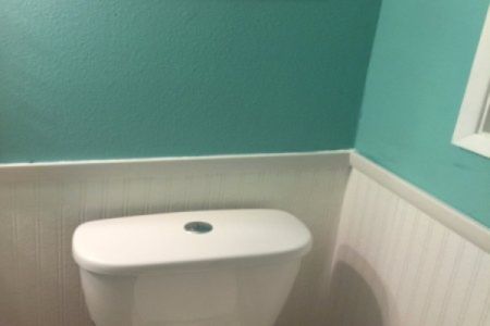 Bathroom Wainscoting, Wainscoting Height, Round Sofa Chair, Bathroom Chair, Masculine Bathroom, Half Bath Remodel, Beadboard Wallpaper, Living Room Turquoise, Wainscoting Bathroom