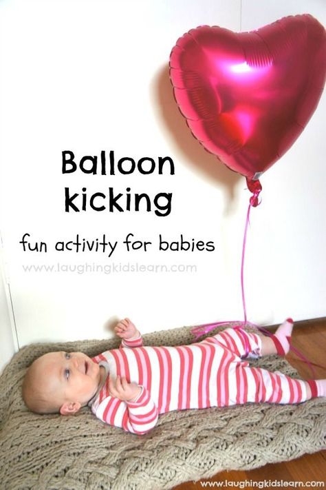 Simple baby play activity using a helium balloon. The kicking motion is great for developing gross motor skills, cause and effect and concentration. This is lots of fun for babies. Activity For Babies, Newborn Tips, Baby Sensory Play, Baby Play Activities, Newborn Hacks, Baby Activities, Baby Sleep Problems, Before Baby, Toddler Play