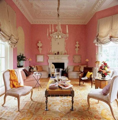 Veere Grenney: A Point of View - The Glam Pad Inteior Design, Veere Grenney, Country Style Interiors, English Country Style, Pink Living Room, Pink Room, Pink Walls, Drawing Room, Decor Diy