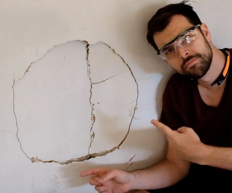 How to Patch Large Holes in Drywall: Big holes in drywall (aka anything larger than 6 inches across) are a little bit harder to fix than your usual little holes. They’re too big for a patch like we used before, so you’ll actually need to buy a panel of drywall and patch your hole with … Fixing Holes In Walls, How To Fill Holes In Walls, How To Spackle Holes, How To Repair Drywall, Fix A Hole In The Wall, How To Patch Holes In Walls, How To Fix A Hole In The Wall, Hole In Wall Repair, Diy Wall Patch Drywall Repair