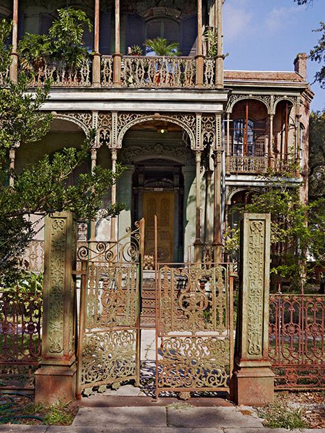 Louisiana Architecture, Cast Iron Gates, New Orleans Architecture, Louisiana Homes, House Of The Rising Sun, New Orleans French Quarter, New Orleans Homes, Iron Gate, New Orleans Louisiana