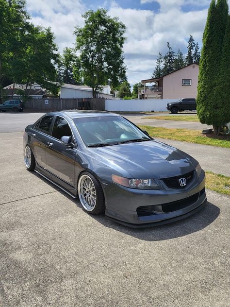 Acura Tl Modified, Honda Accord Custom, Car Hub, Acura Cars, Stanced Cars, Jdm Honda, 2012 Honda Accord, Japanese Domestic Market, Stance Cars