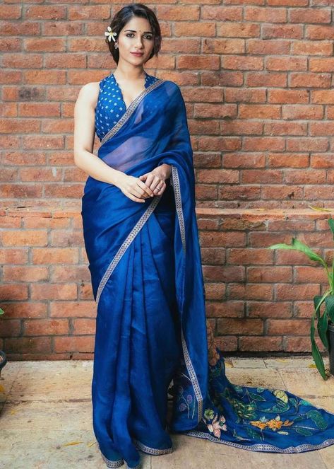 Blue Organza Saree, Net Saree Blouse Designs, Ruhani Sharma, Lehenga Saree Design, Mehendi Outfits, Simple Saree Designs, Indian Sari Dress, Blue Organza, Sari Dress