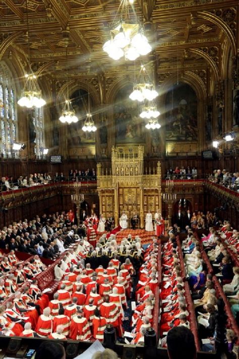 General view as Camilla, Duchess of Cornwall, Prince Charles of Wales, Queen Elizabeth II and Prince Philip, Duke of Edinburgh attend the 2013 State Opening of Parliament in London House Of Lords Parliament, British Parliament, House Of Lords, English Royal Family, Camilla Duchess Of Cornwall, Uk History, Duke Of Edinburgh, Cathedral Architecture, London Baby