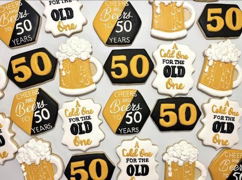 50th Cookies Birthday Men, 50th Birthday Cookie Ideas, 50th Birthday Cookies Decorated, 50th Birthday Cookies For Men, 50th Birthday Cookies, Birthday Cookies Decorated, Bday Cookies, Cheers And Beers To 40 Years, Beer Cookies