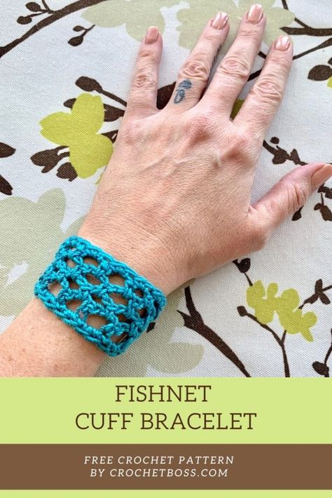 Crochet Bracelet Patterns, Diy Crochet Bracelet, Crochet Bracelet Pattern, Crochet Necklace Pattern, Ravelry Crochet, Yarn Bracelets, Crochet Jewellery, Crochet Beaded Bracelets, Crochet Jewelry Patterns