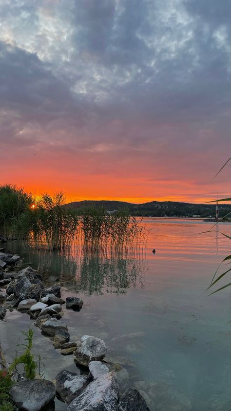 📌 Lake Balaton Lake Balaton, Fav Place, Dream Summer, Big Lake, Watch The Sunset, Central Europe, The Sunset, Beautiful Sunset, Sunrise Sunset