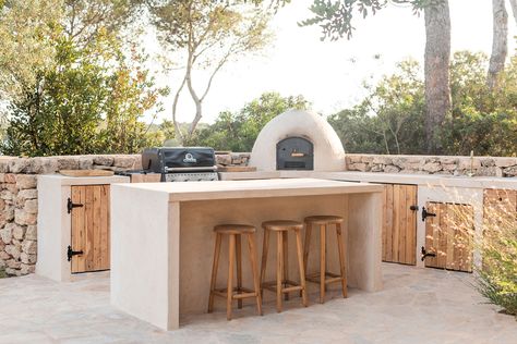 Outdoor kitchen in Ibiza Villa Outdoor Kitchen, Deck With Barbeque Area, Ibiza Outdoor Kitchen, California Outdoor Kitchen, Moroccan Outdoor Kitchen, French Outdoor Kitchen, Limestone Outdoor Kitchen, Desert Outdoor Kitchen, Outdoor Kitchen Italy