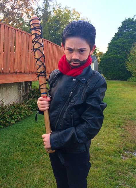 Negan The Walking Dead  Halloween Costume Negan Halloween Costume, Negan Costume, The Walking Dead Halloween, Zombie Halloween Costumes, Walking Dead Zombies, Dead Zombie, Zombie Halloween, Halloween Haunt, Halloween Costumes For Kids