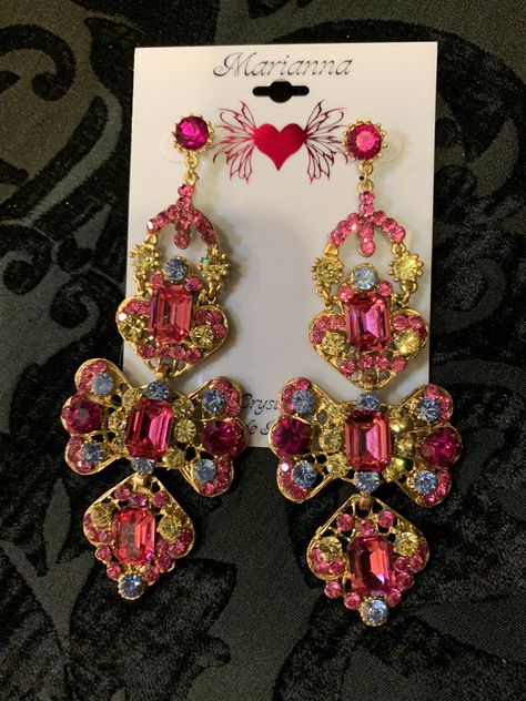 24k gold plated earrings with multi colored crystals.total must have! Bhavya Ramesh, Otherworldly Beauty, Yeri Mua, Boho Colors, Mysterious Man, Candy Earrings, Mobile Beauty, Makeup Accesories, Nail Jewelry