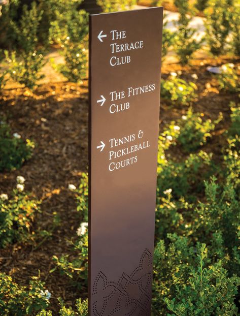 Wayfinding Signage Outdoor, Wayfinding Signage Design Outdoor, Directional Signs Design, Resort Signage, Environmental Signage, Rsm Design, Rustic Signage, Experiential Graphics, Experiential Graphic Design