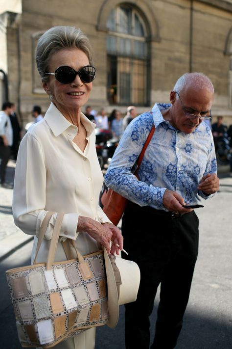 Lee Radziwill Style, Lee Bouvier, Amy W, Salad For Dinner, Dior Boutique, Lee Radziwill, The Younger Sister, Liza Minnelli, American Ballet Theatre