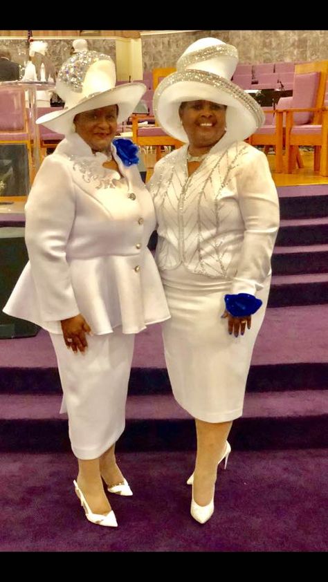 Scuba Dresses Styles, Church Attire For Women, Cogic Fashion, Church Girl, Church Suits And Hats, Church Lady Hats, Pastor's Wife, Classy Hats, White Dress Outfit