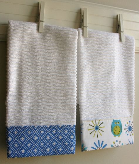 Dish Towels Diy, Kitchen Towels Diy, Dish Towel Crafts, Kitchen Towels Crafts, Kitchen Sewing, Handmade Presents, Tea Towels Diy, Diy Towels, Small Sewing