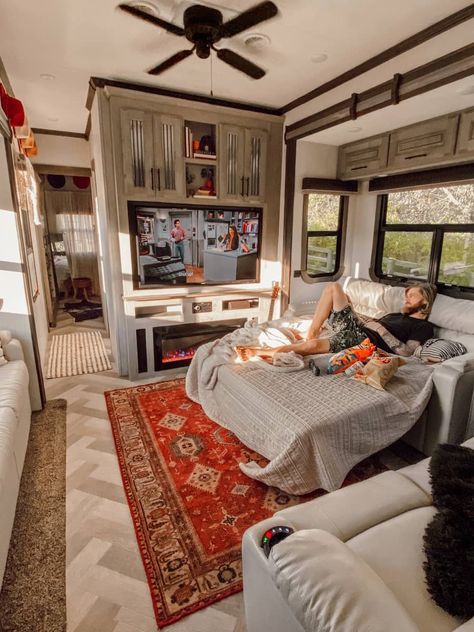 Rv Living Room, Fifth Wheel Living, Rv Interior Remodel, Camper Interior Design, Living In Nashville, Camper Trailer Remodel, Tiny House Talk, Bus Living, Diy Camper Remodel