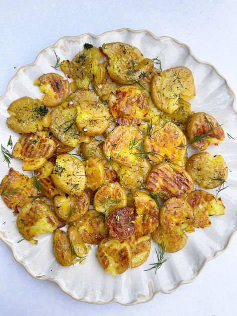 Dill Smashed Potatoes, Smashed Potatoes Dairy Free, Whole 30 Smashed Potatoes, Smashed Potato Dill Pickle Salad, Vegan Smashed Potatoes Salad, Smashed Red Potatoes, Dill Potatoes, Leftover Potatoes, Potato Recipes Side Dishes