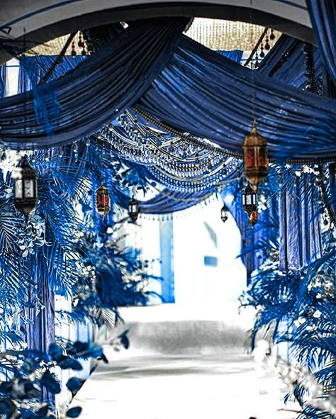 Sangeet Ideas, Sangeet Decor, Wedding Directions, 2024 Inspiration, Peacock Theme, Marriage Decoration, Wedding Entrance, Blue Theme, Entrance Decor