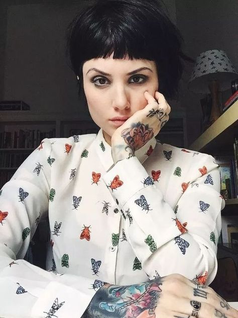 https://ombiaombia.wordpress.com/2019/05/04/cosmetics-37/  office blouse Short Bangs, Short Haircut, Hair Envy, Hair Dos, Short Girls, Hair Looks, Street Fashion, Girl Tattoos, New Hair