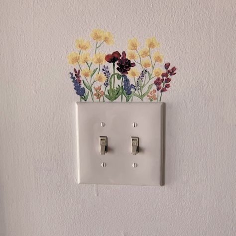 Bedroom Light Switch Ideas, Painting Light Switches Aesthetic, Aesthetic Switch Board Painting, Switchboard Art Design, Switchboard Painting Ideas, Paint Light Switch, Cute Ways To Paint Your Light Switch, Wall Painting Near Switch Board, Outlet Painting Ideas