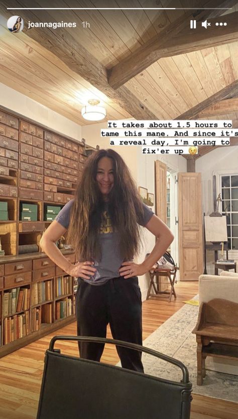 Delish Joanna Gaines Hair, Hip Length Hair, Joanna Gaines Farmhouse, So Relatable, Texturizer On Natural Hair, Long Locks, Hair Updo, Food Trends, Joanna Gaines