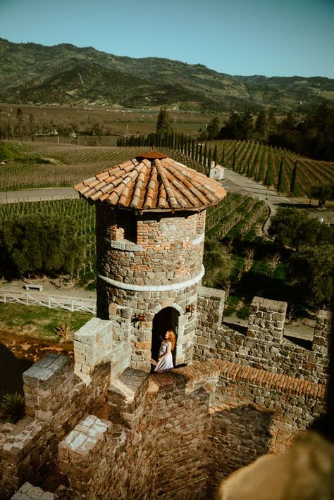 Napa Valley Aesthetic, Beautiful Wineries, Napa Valley Wine Tasting, Tuscan Castle, Napa Wine Tasting, Bridgerton Party, Weekend Aesthetic, Napa Valley Wine Train, Paso Robles Wineries