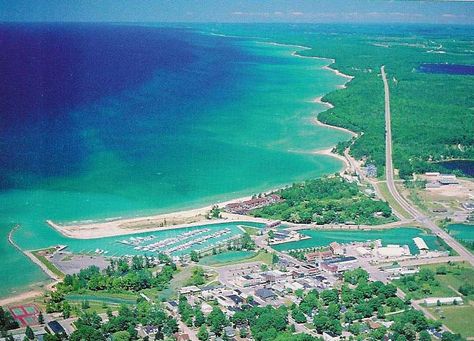 Elk Rapids, Michigan Marina on East Grand Traverse Bay Michigan Pictures, Michigan Vacations, Michigan Travel, Free Camping, Camping Tips, Traverse City, Pure Michigan, Northern Michigan, Detroit Michigan