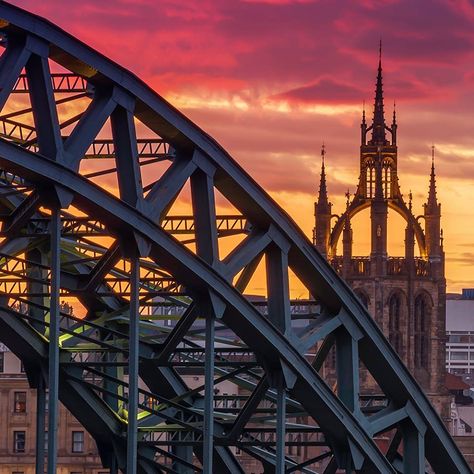 Tyne Bridge and St. Nicholas Cathedral. Newcastle Bridge, Newcastle Map, Gateshead Millennium Bridge, Tyne Bridge, Newcastle England, Newcastle University, Photos Sunset, Millennium Bridge, Places In England