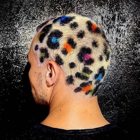 Cheetah Buzzcut, Leopard Hair Dye, Rainbow Buzzcut, Leopard Hair Color, Buzzcut Ideas, Buzz Cut Styles, Animal Print Hair, Ocean Hair, Buzz Cut Hairstyles