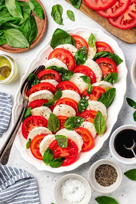 Caprese Garlic Bread, Two Peas And Their Pod, Amazing Salads, Tomato Mozzarella Basil, Easy Skillet Chicken, Caprese Recipes, Caprese Salad Recipe, Watermelon Feta Salad, Slow Cooker Pasta