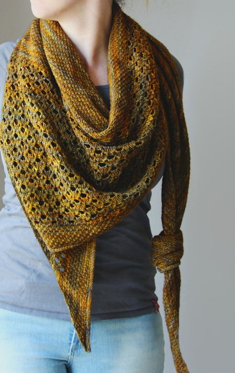 Sunwalker Melanie Berg, Bamboo Knitting Needles, Malabrigo Yarn, I Cord, Christmas Knitting Patterns, Shawl Patterns, Seed Stitch, Red Heart Yarn, Arm Knitting