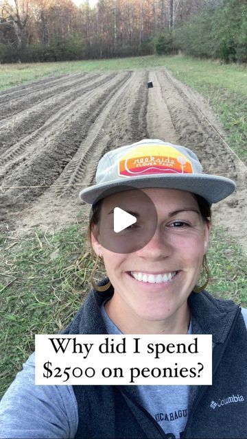 Morgan Sharpe on Instagram: "Peonies are the long game but boy are they worth it!   Last year I planted 100 peonies in my front yard.  This year I’m transplanting those 100 to the farm and adding another 250–that means I’ll have 350 peonies shooting up come spring!  I may not get many blooms this year but don’t worry, they are coming!" Farm Front Yard, Peony Hedge, Peony Farming, Peony Field, Peony Farm, The Long Game, Flower Farming, Peony Garden, Flower Business