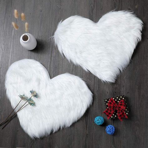 Faux Sheepskin Rug, Floor Bedroom, Shaped Rug, Faux Fur Rug, Best Wedding Gifts, Fluffy Rug, Room Carpet, Living Room Area Rugs, Sheepskin Rug