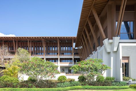 Gallery of Sanya Haitang Bay Medical and Healthcare Demonstration Center / line - 15 Courtyard Layout, Human Scale, Healthcare Architecture, Resort Architecture, Alpine Design, Facade Cladding, Center Line, Tropical Resort, Hospital Design