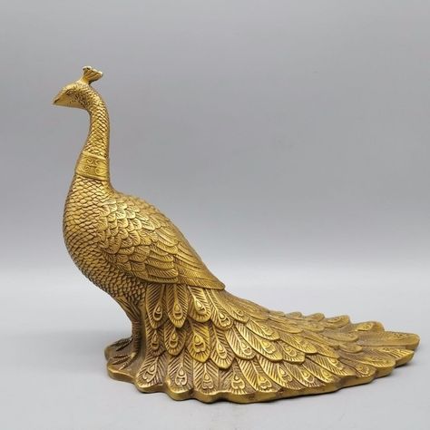 Peacock Statue, Brass Peacock, Feng Shui Wealth, Boho Festival Fashion, Crafts Gifts, Office Crafts, Wild Free, Diy Stationery, Creative Thinking