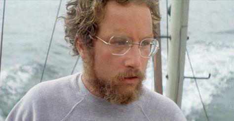 1975: Best Actor in a Leading Role - Richard Dreyfuss nominated for his performance as Matt Hooper in Jaws Jaws Characters, Matt Hooper, 70s Actors, All That Heaven Allows, Uss Indianapolis, Upcoming Horror Movies, Famous Guys, Actors Then And Now, Netflix Horror