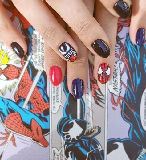 By Flora colors Venom Nail Art, Spiderman And Venom, Venom, Spiderman, Nail Art, Nails, Color, Art, Nail Arts