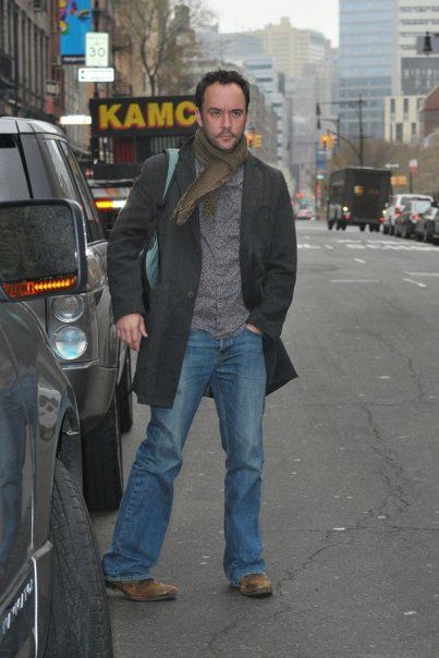 Ummmmm....yeah, I'd do him right there in the street. Dave Mathews, Martin Guitar, Dave Matthews Band, Indie Movies, Dave Matthews, Celebrity Design, I Love Music, Him Band, Romantic Movies