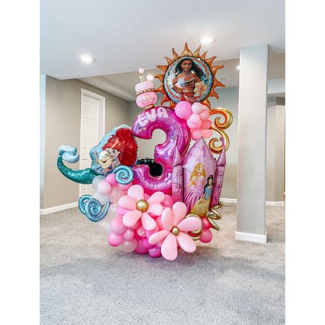 Princess Balloon Bouquet Ideas, 3rd Birthday Balloon Bouquet, Princess Birthday Balloons, Disney Princess Balloon Arch, Princess Balloon Bouquet, Princess Balloon Garland, Princess Balloon, Party Balloons Diy, Princess Balloons