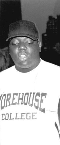 Biggie with Morehouse Shirt....Interesting Morehouse College, Hd Wallpaper 4k, College Aesthetic, Rare Pictures, Wallpaper 4k, Black Beauty, Colleges And Universities, Che Guevara, Hd Wallpaper