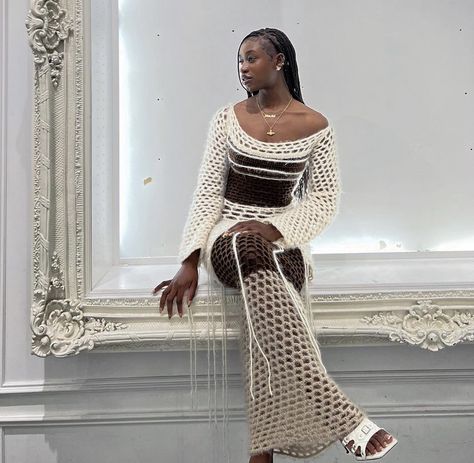 Crotchet Outfits Aesthetic, Yarn Fashion, Crochet Outfits, Dresses Black Women, Look Festival, Crochet Clothing And Accessories, Fashion Runway, Crochet Dress Pattern, Dresses Black